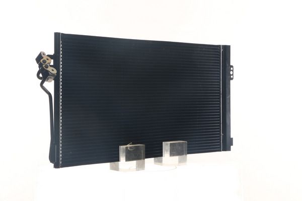 MAHLE AC762000S Радіатор кондиціонера MB Vito (W639) 2.2CDI 03-08 (кріплення на 2 шпильки)