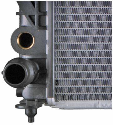 MAHLE CR647000S Радіатор охолодження Audi A6/VW Passat 1.9TDI 97- (МКПП) (632x385x32)
