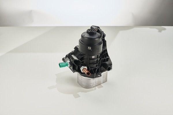 OF206/3 Охолоджувач масла (MAHLE)