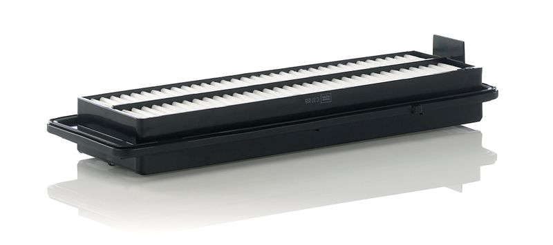 C37005 Фільтр повітря (MANN)
