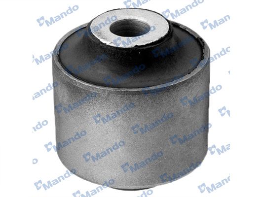 Mando MCC015639 Сайлентблок важеля VW AMAROK передн. ниж (вир-во Mando)